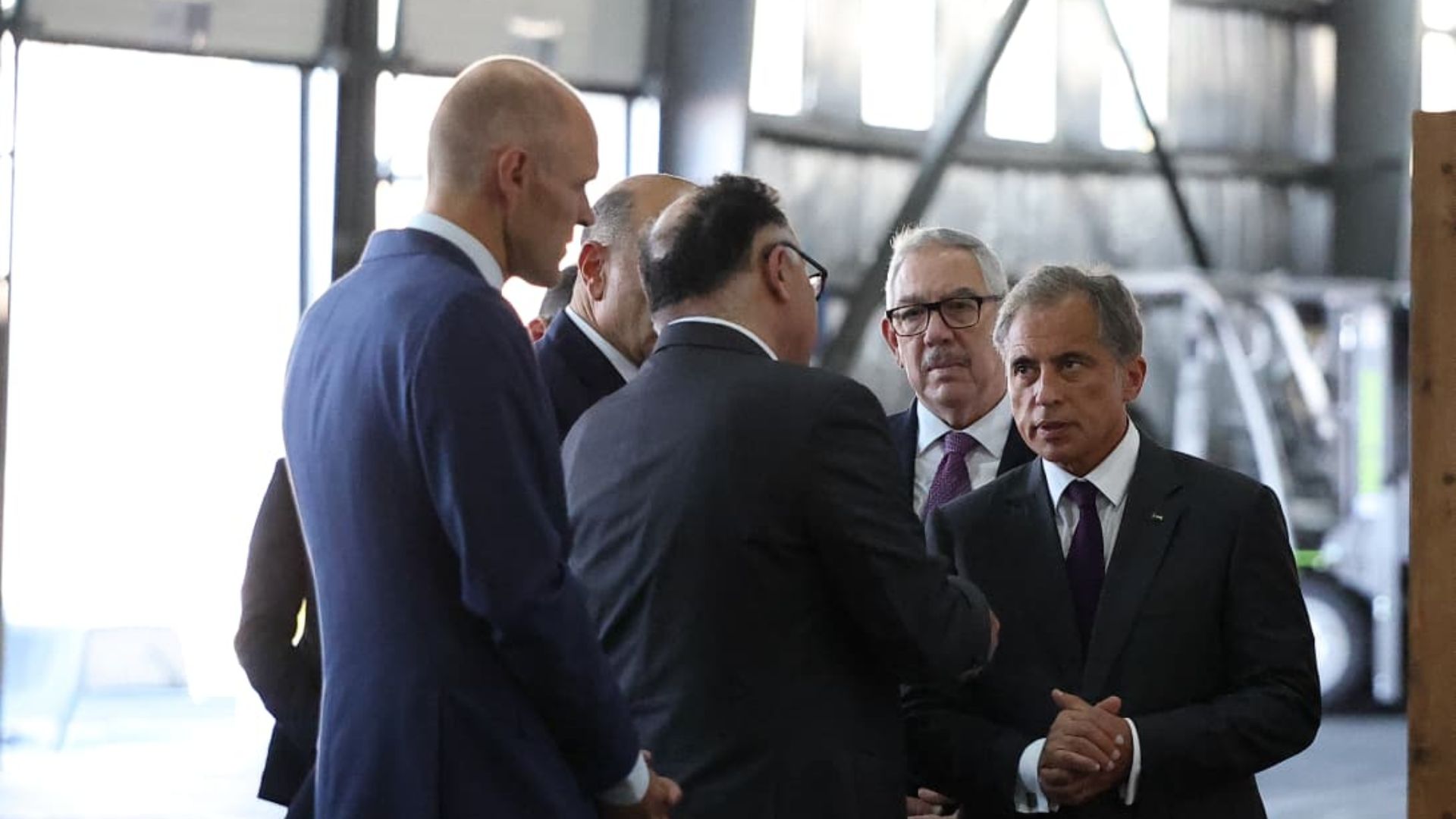 PM lays foundation stone for Aqaba natural gas supply station, inspects projects