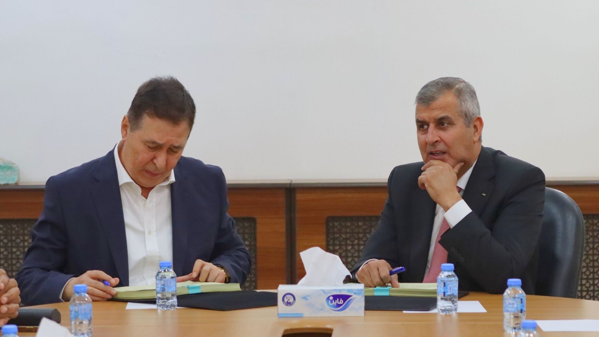 Ministry Signs First Executive Agreement for Gold Exploitation in Southern Jordan