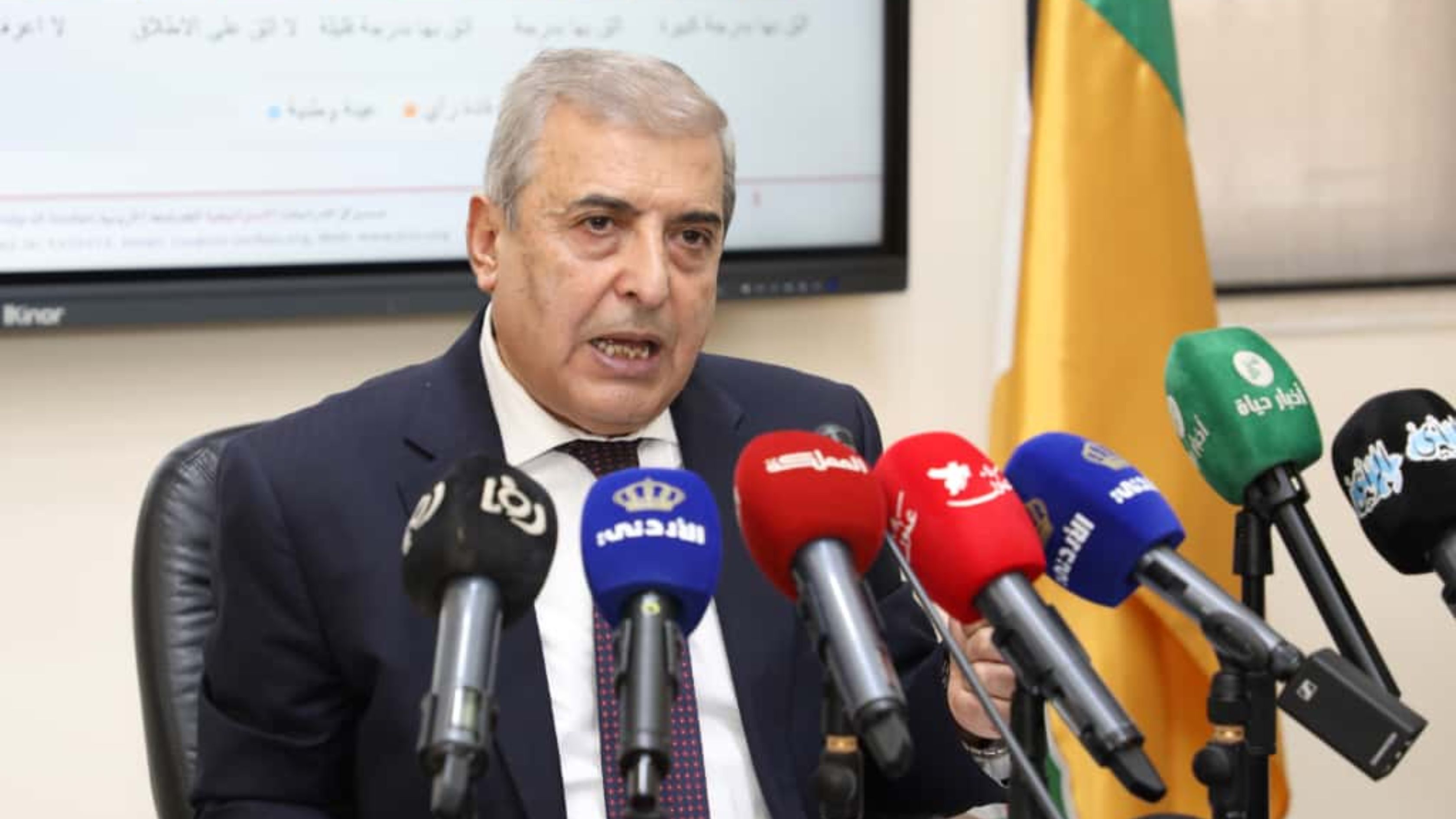 Survey: 70% of Jordanians Express Trust in Jafar Hassan’s Government