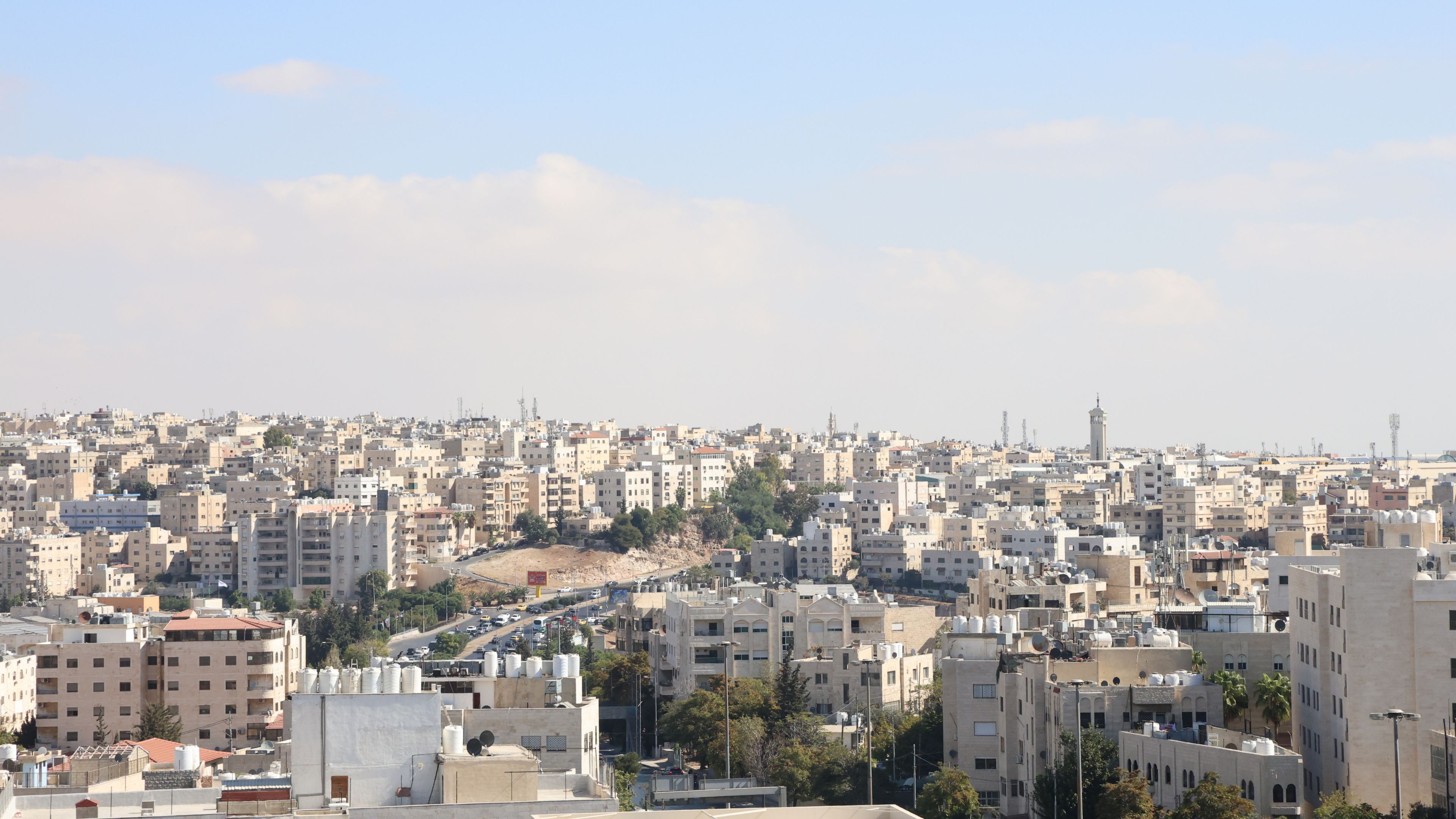 Gentle Autumn Weather to Prevail, Temperatures Set to Edge Up by Friday