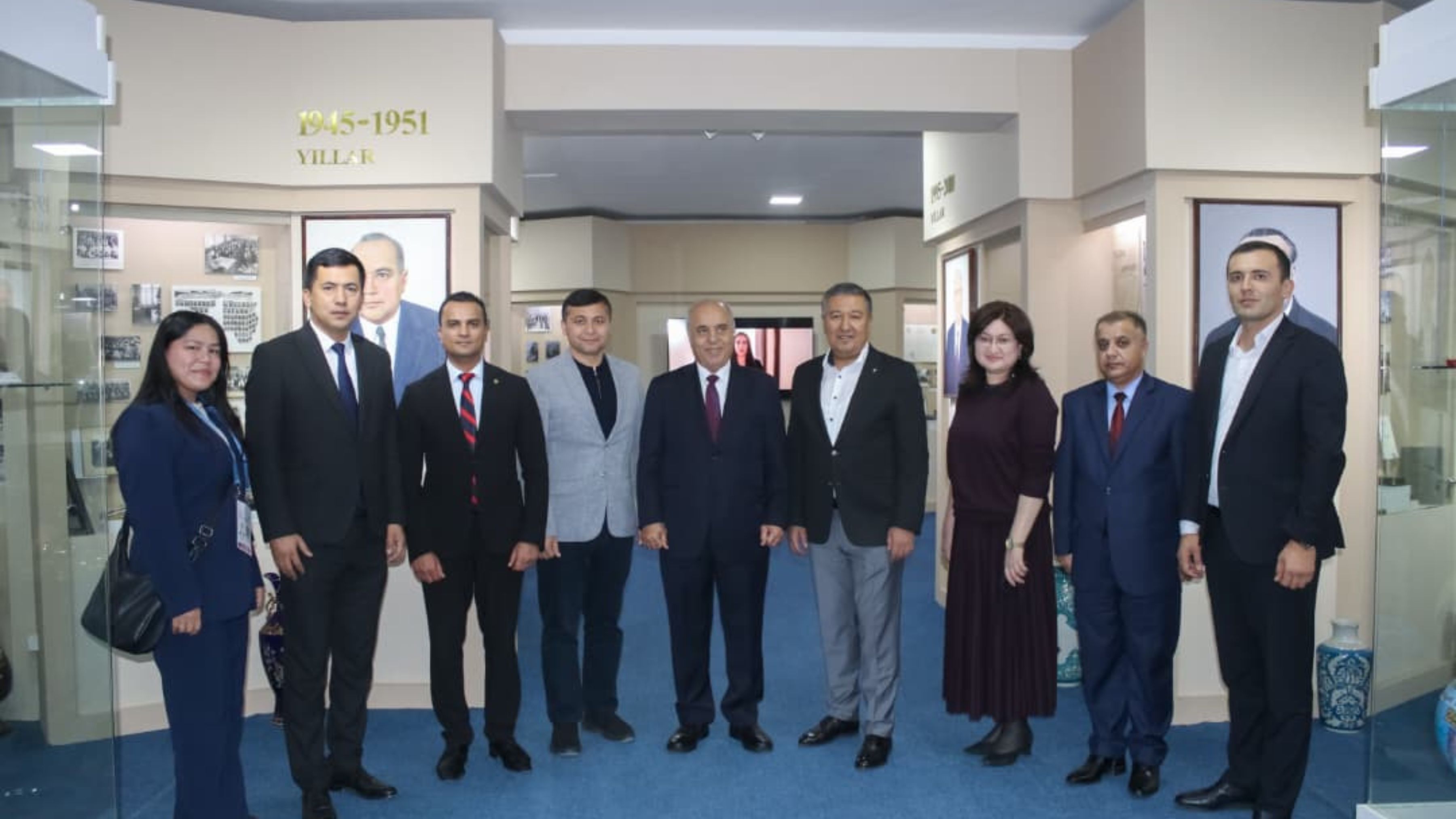 وزير التربية يزور جامعة سمرقند الطبية في أوزبكستان