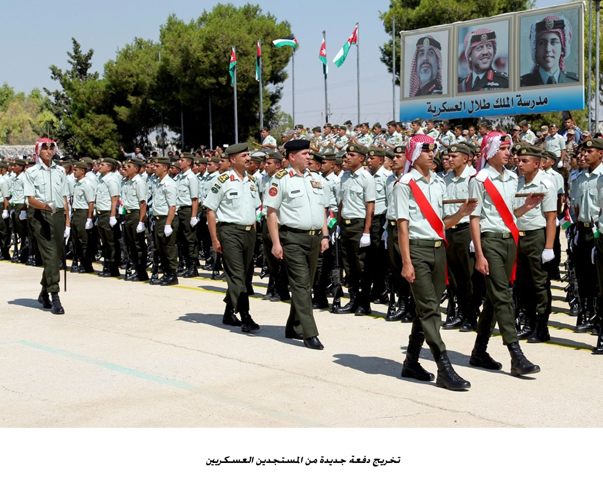 تخريج دفعة جديدة من المستجدين العسكريين&lt;br&gt;