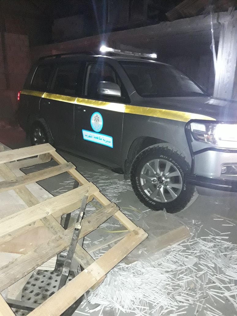 الجمارك تضبط مزرعة تبغ مساحتها أكثر من 200 دونم و 70 طنا من مستلزمات انتاج السجائر&lt;br&gt;