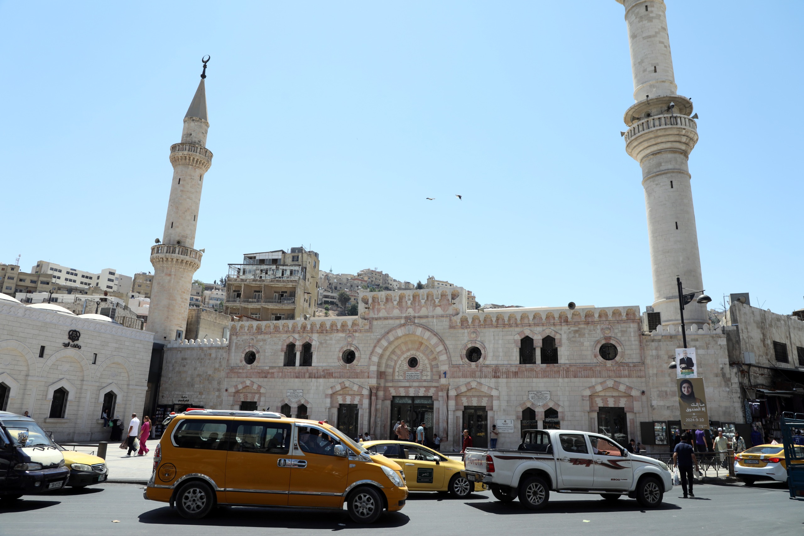 المسجد الحسيني هو من أقدم مساجد العاصمة الأردنية عمّان، أسسه الأمير عبد الله الأول بن الحسين سنة 1923م تصوير: علي الزعبي