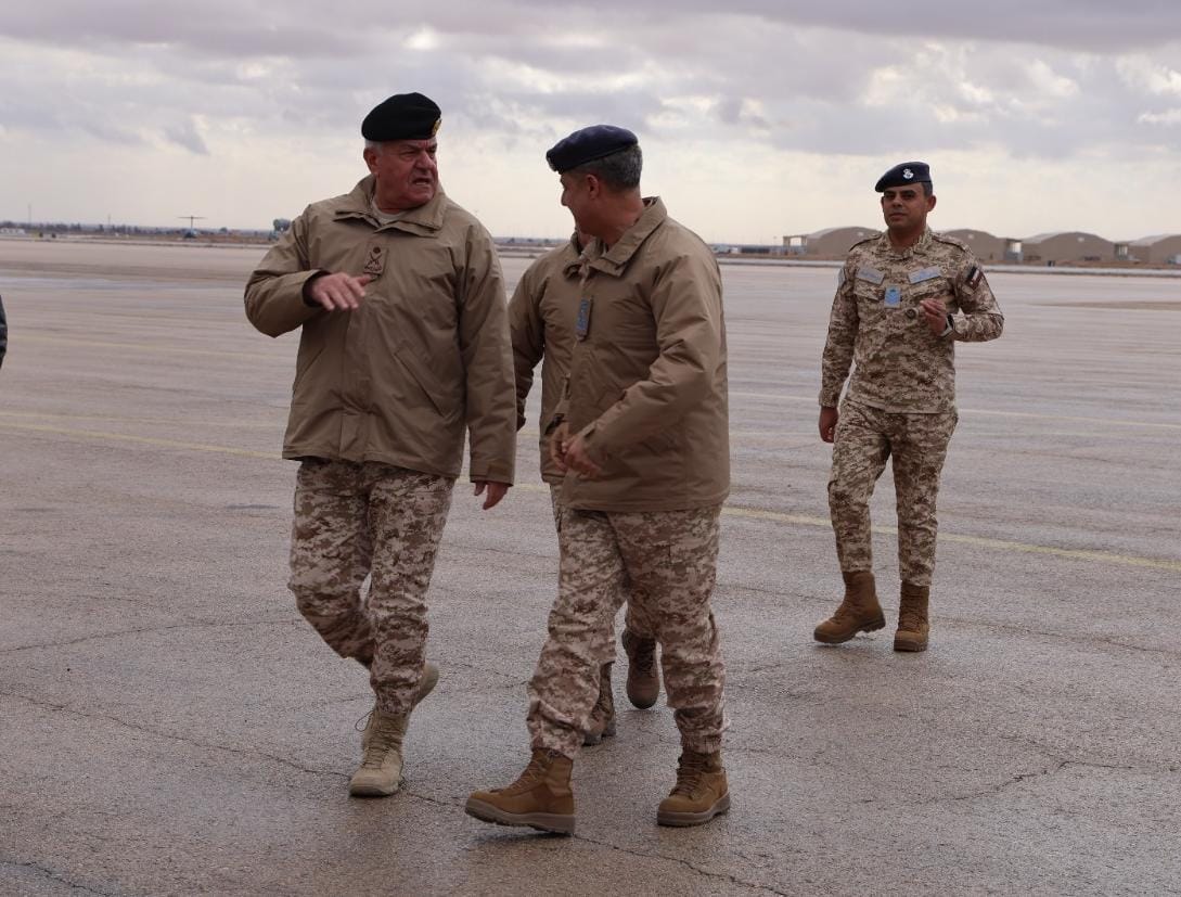  الحنيطي يتفقد عدداً من التشكيلات والوحدات على الواجهة الشمالية للمملكة