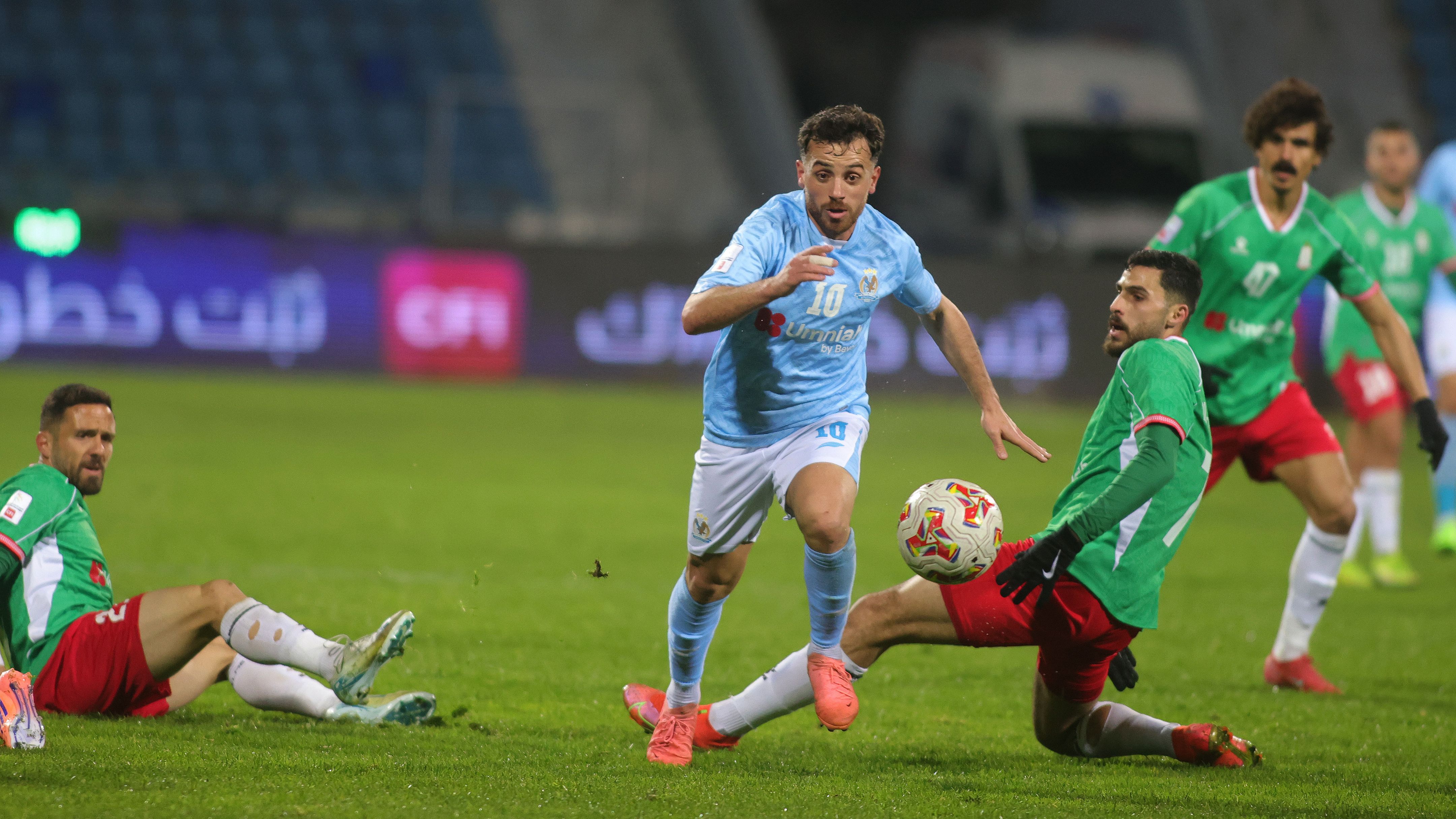  الفيصلي يغلب الوحدات ويتوج بلقب درع الاتحاد