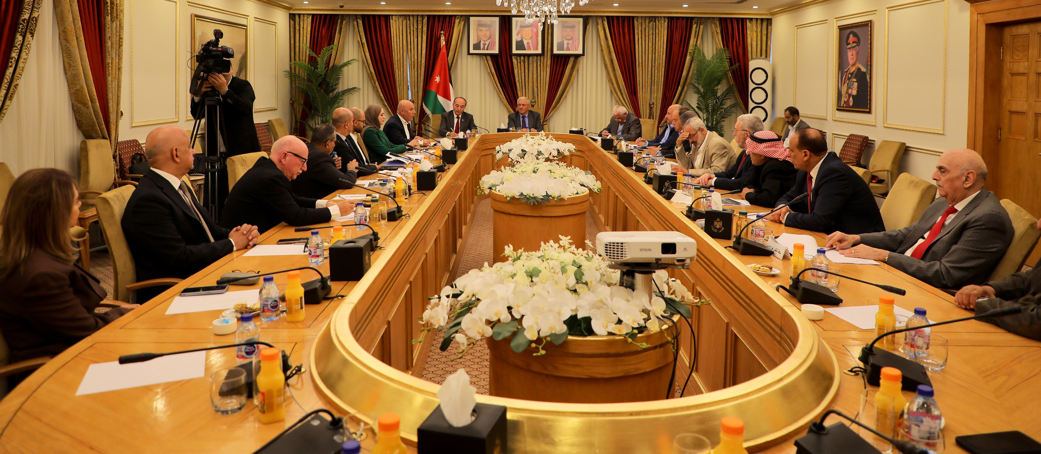  لجنة الطاقة في الأعيان تطلع على واقع عمل &quot;صندوق الطاقة&quot; 