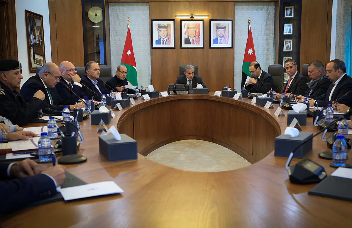  رئيس الوزراء يعقد اجتماع متابعة للوقوف على النتائج الأوليَّة لتقرير فحوصات الجمعيَّة العلميَّة الملكيَّة حول موضوع مدافئ الغاز التي تسبَّبت بحالات وفاة واختناق