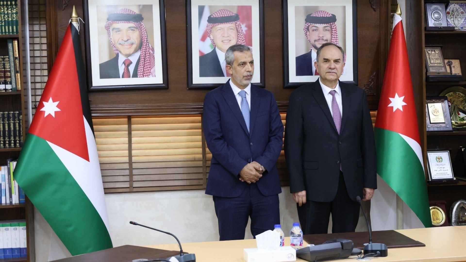  45 محاميا يؤدون اليمين القانونية أمام وزير العدل