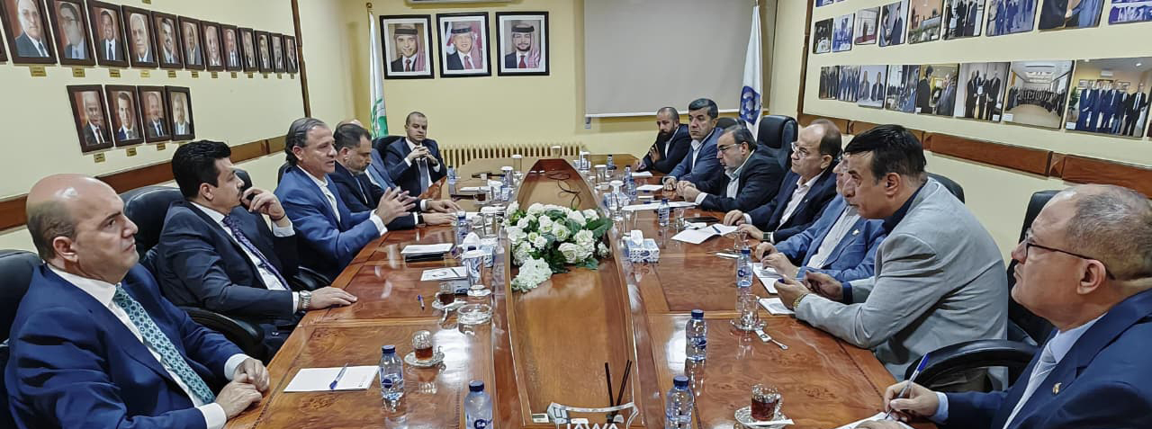  جمعية رجال الأعمال تبحث تعزيز التعاون الاقتصادي مع فلسطين 