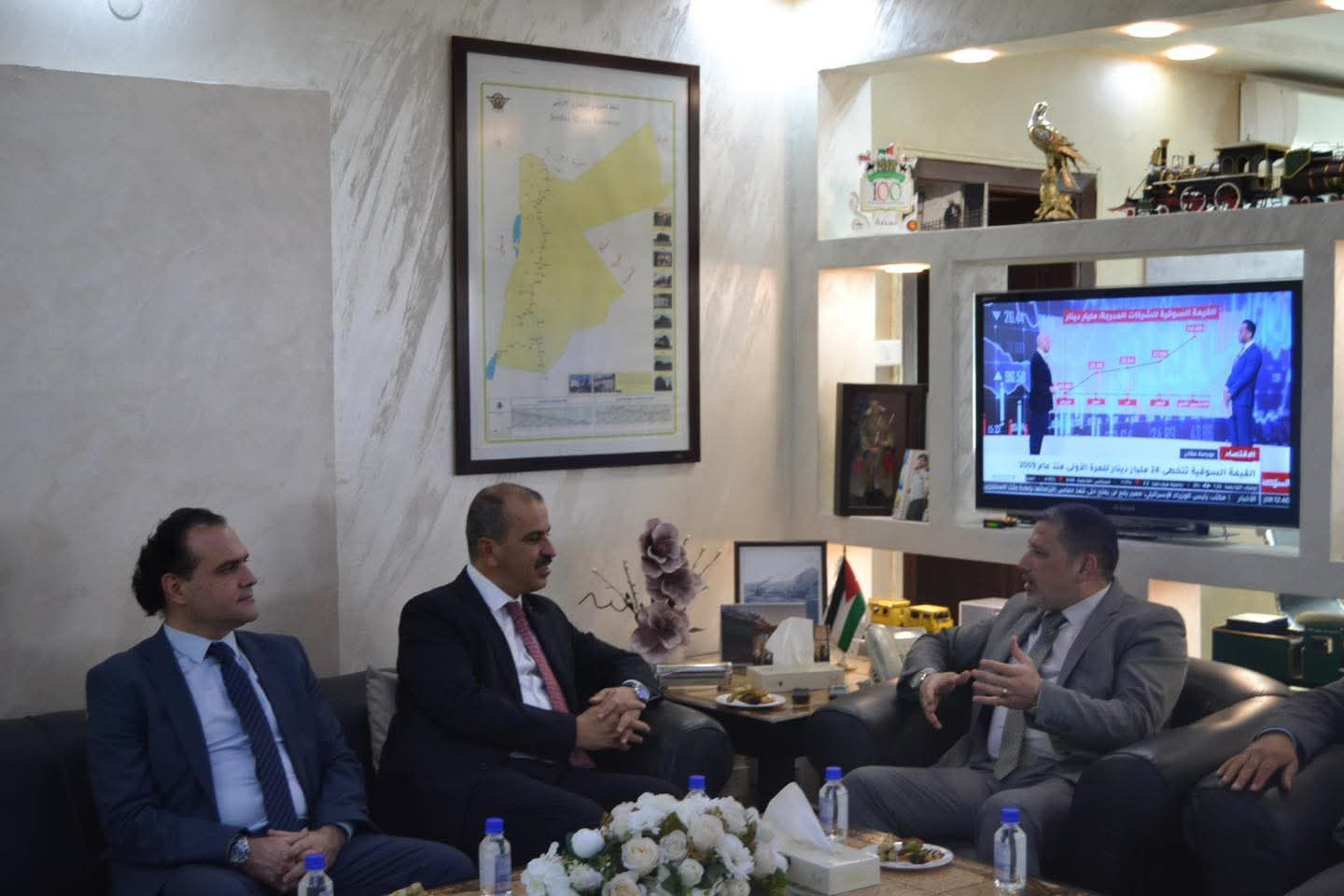 السفير التركي يزور &quot;الخط الحجازي الأردني&quot;