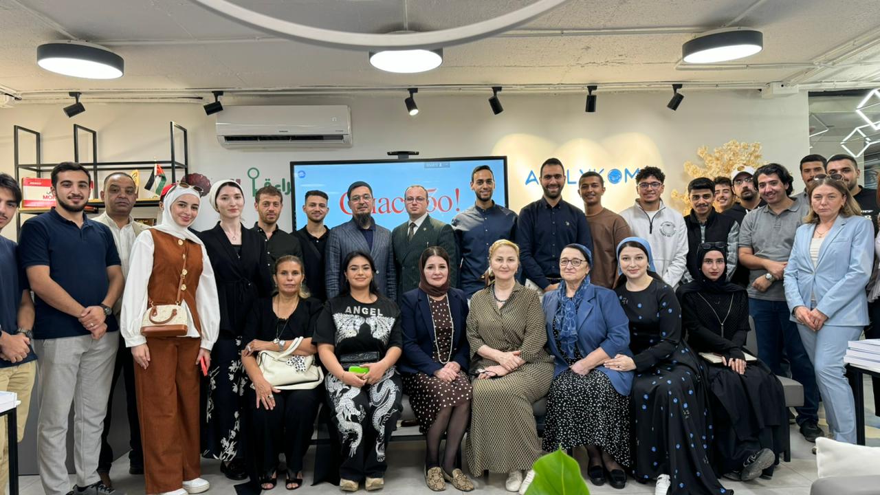  جامعة الشيشان الحكومية تنظم  برنامجًا لتعليم اللغة الروسية في عمان 