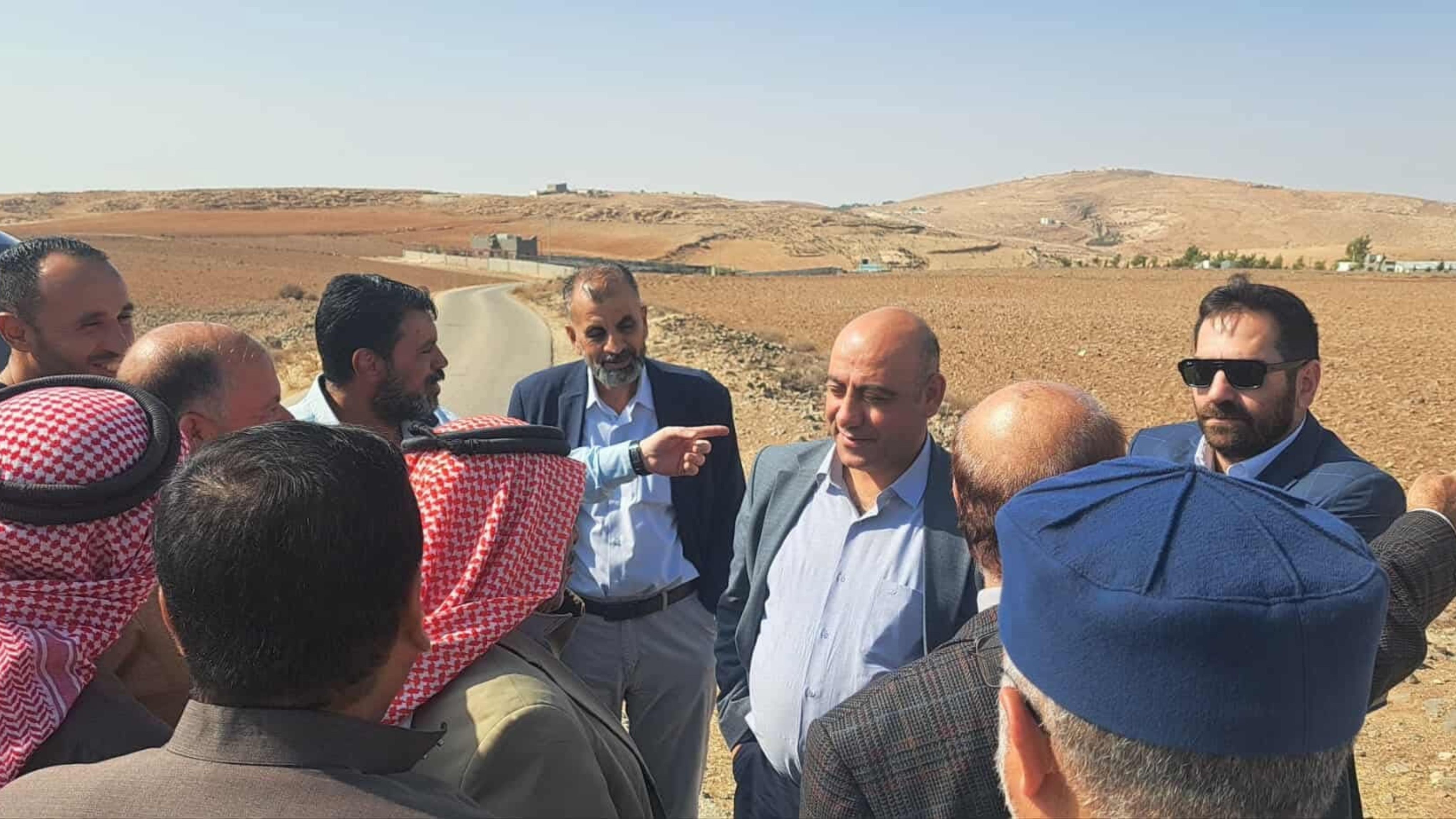  سلطة المياه تطلع على واقع الخدمات في عين البيضا