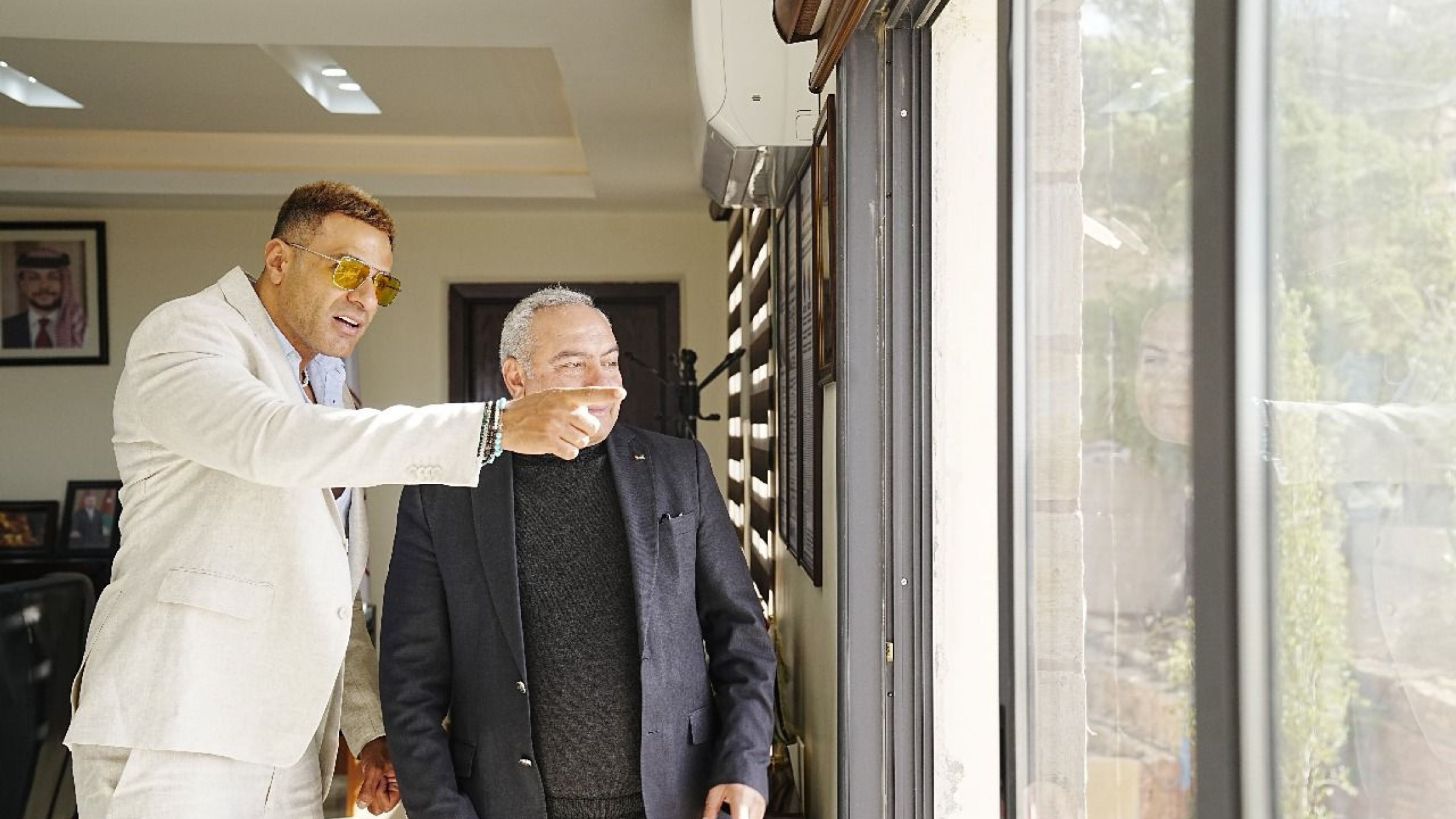  الفنان المصري محمد نور يشيد بجمال البترا 