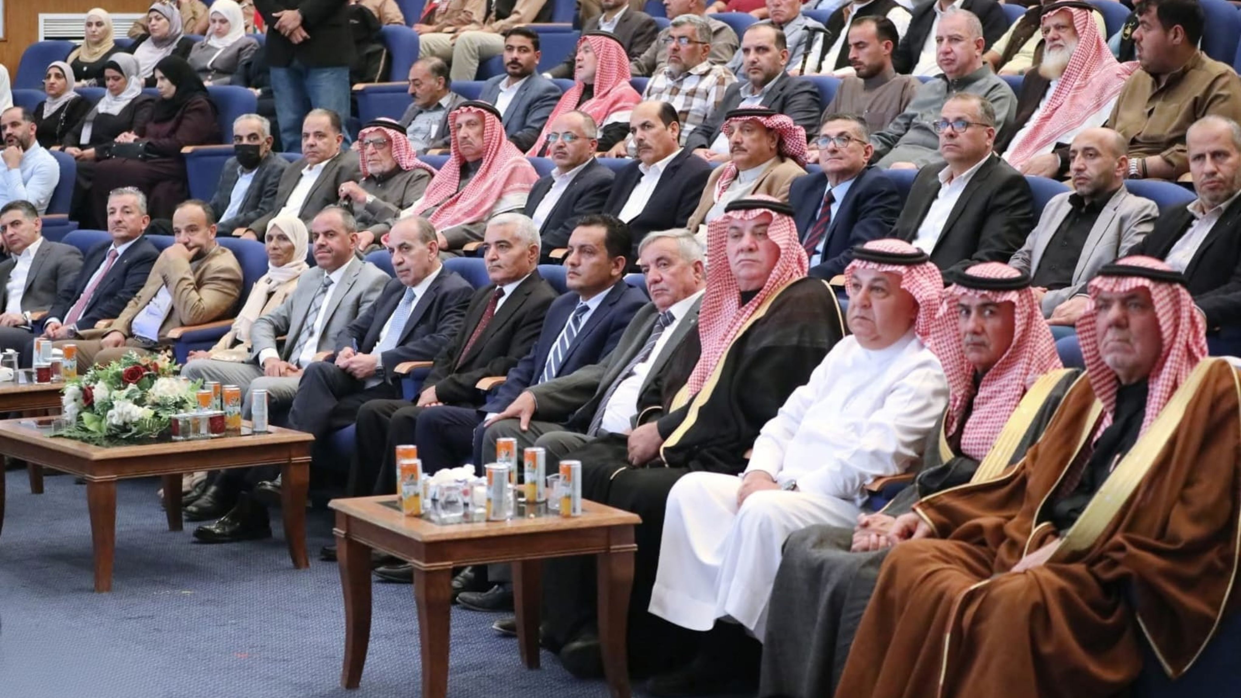  وزير الإدارة المحلية يفتتح فعاليات &quot;أيام معان الثقافية&quot; ويتفقد بلديتي معان والحسينية