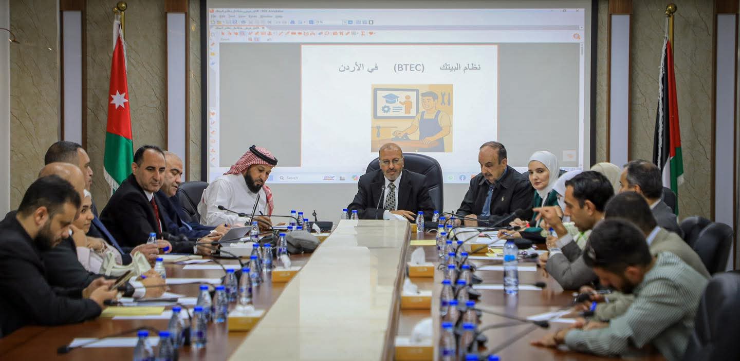  &quot;التربية النيابية&quot; تبحث تطوير مسار التعليم المهني والتقني