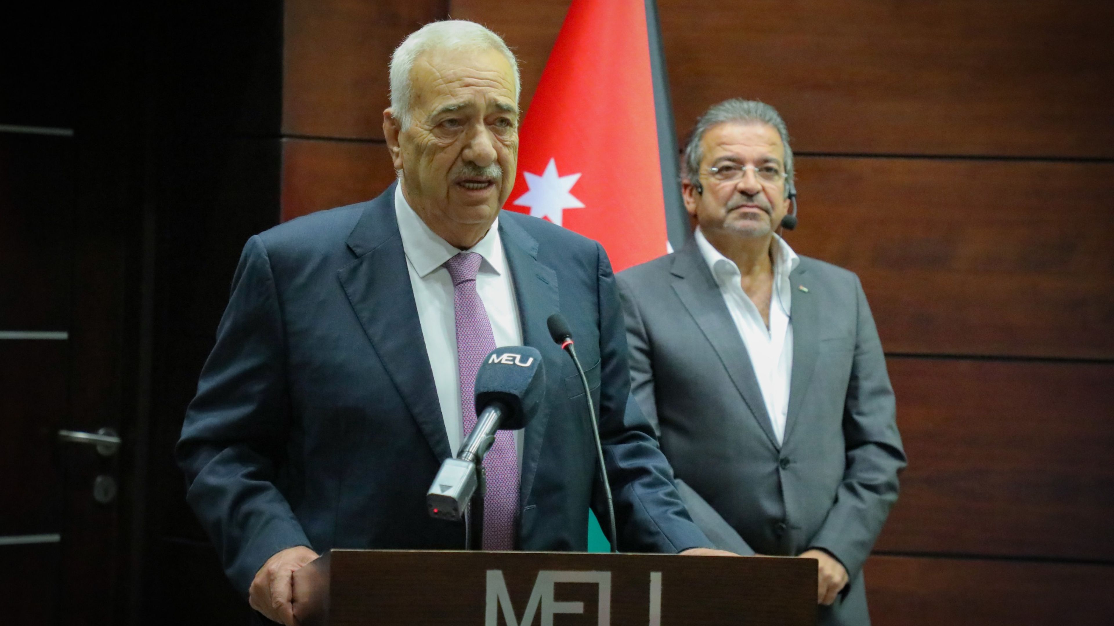  وزير الشؤون السياسية: الجامعات منارات تعليمية تعزز وعي الشباب وانتماءهم الوطني