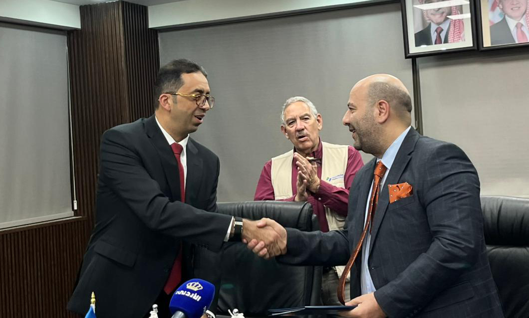 &quot;العقبة الخاصة&quot; توقع اتفاقية تعاون في مجال النقل الذكي 