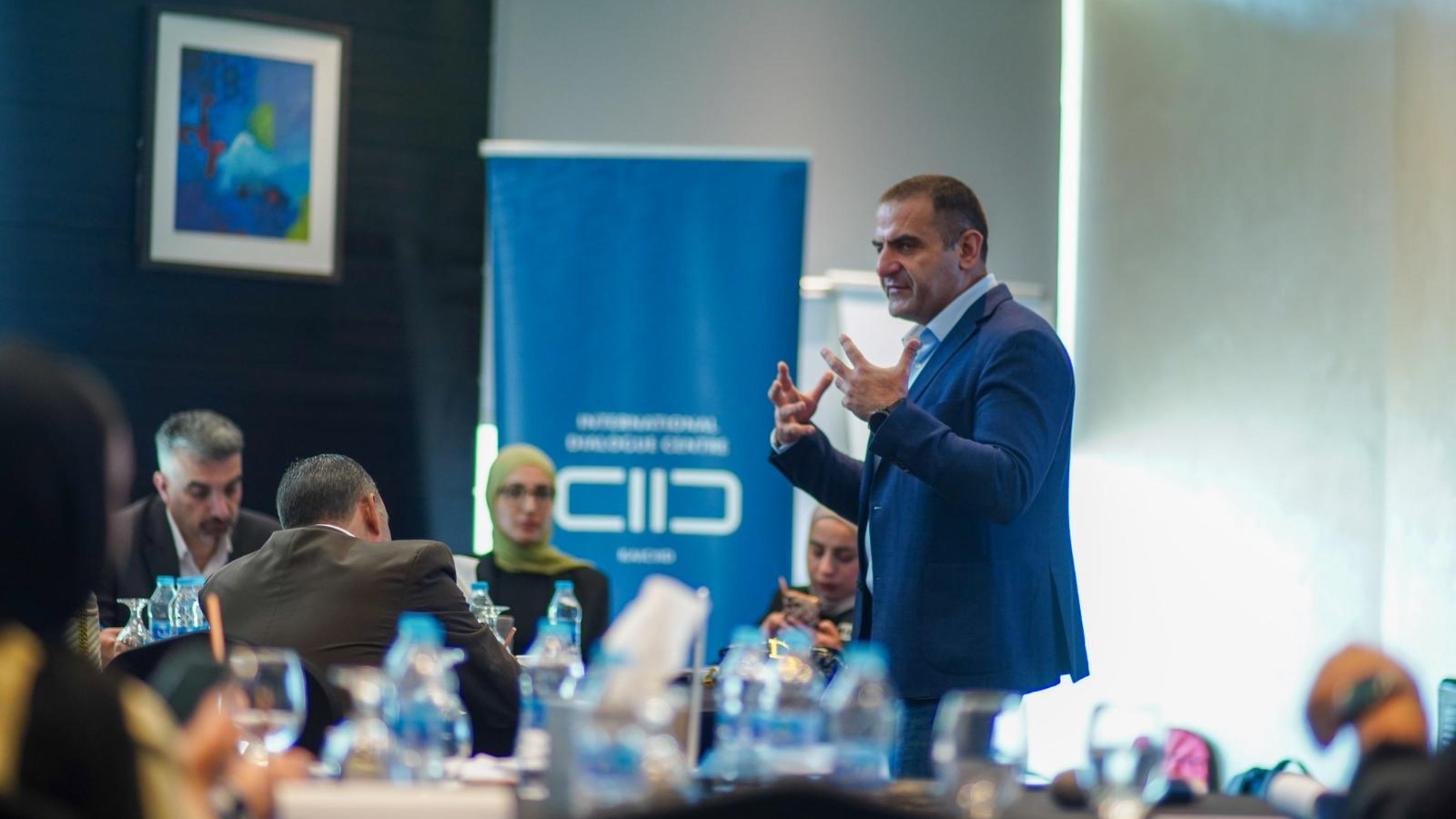  برنامج &quot;مشاريع حوارية&quot;يناقش المبادرات المنفذة في الأردن  