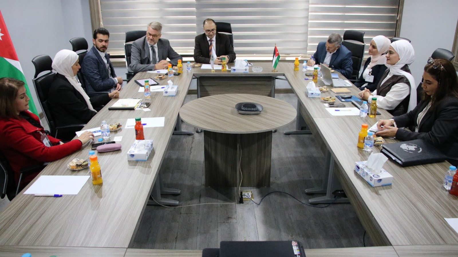  بنك المدن والقرى يبحث و"التعاون الألماني" تعزيز التعاون الثنائي